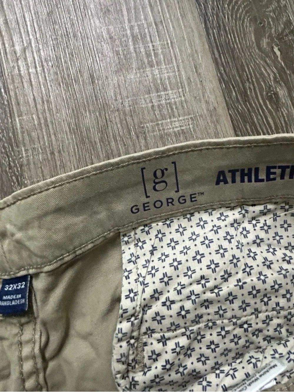 Men’s George Athletic Khaki Chinos Pants Size 32x32